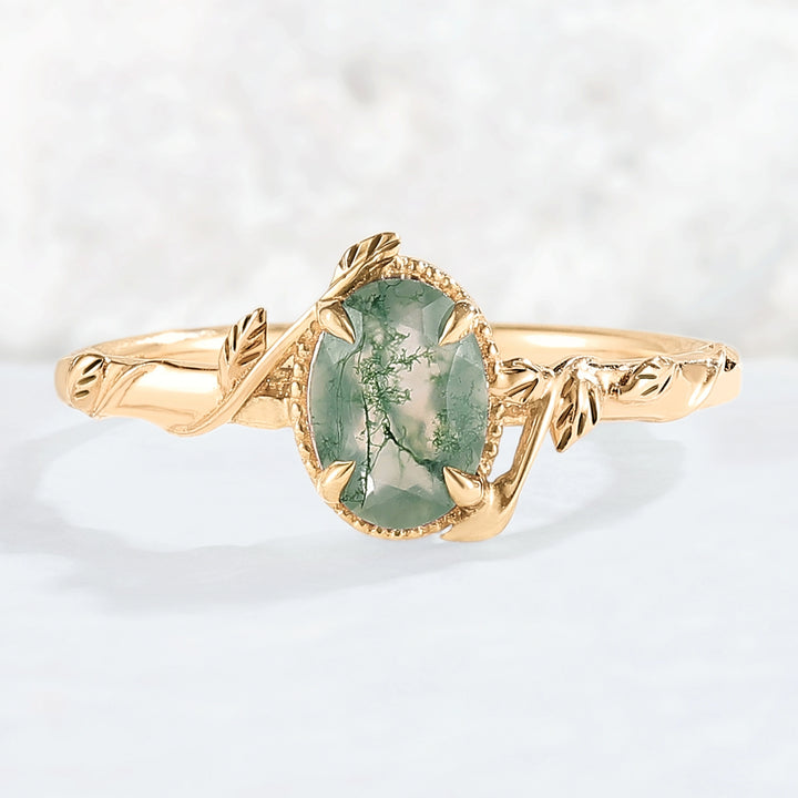 Nature Oval Shaped Moss Agate Leaf Gemstone Ring