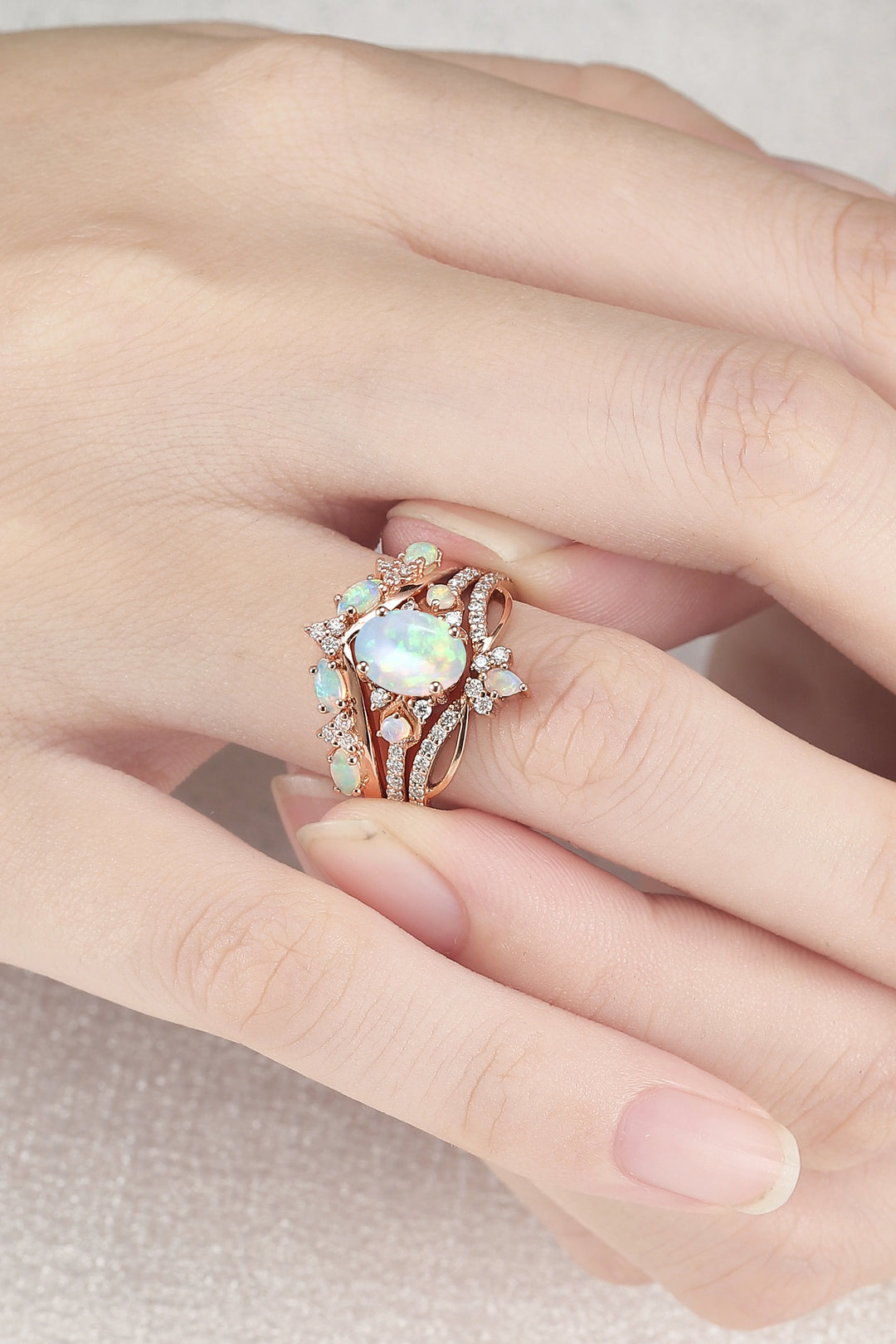 Nature Oval Shaped Natural Opal Vine Gemstone Ring Set 3pcs