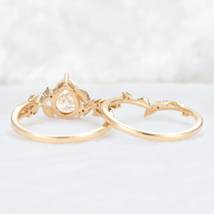 Nature Pear Cut Moissanite Leafy Engagement Ring Set 2pcs