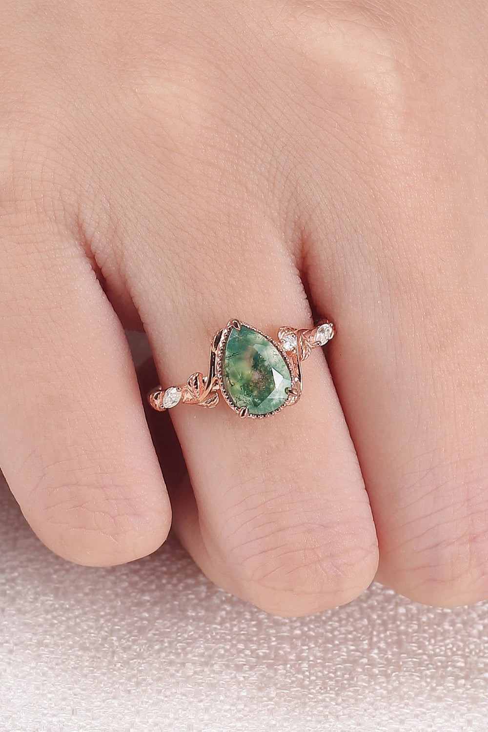 Nature Pear Cut Moss Agate Leaf Twisted Gemstone Ring