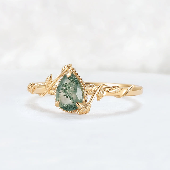 Nature Pear Shaped Moss Agate Leaf Gemstone Ring