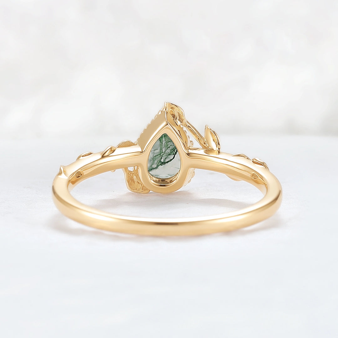 Nature Pear Shaped Moss Agate Leaf Gemstone Ring