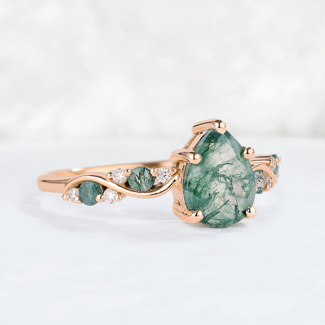 Nature Pear Shaped Moss Agate Vine Gemstone Ring