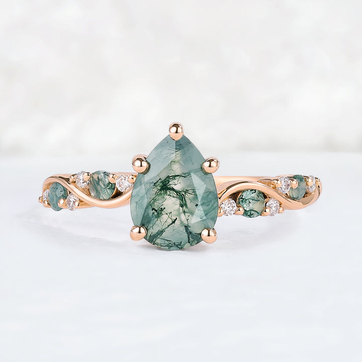 Nature Pear Shaped Moss Agate Vine Gemstone Ring