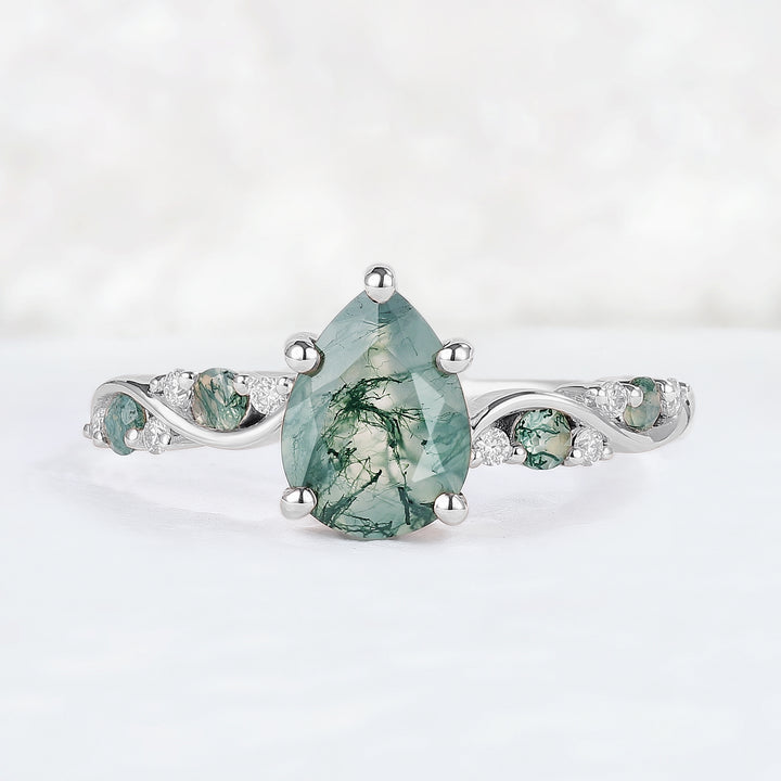 Nature Pear Shaped Moss Agate Vine Gemstone Ring
