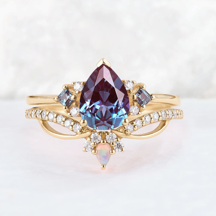 Princess Mononoke Pear Cut Alexandrite Cluster Gemstone Ring Set 2pcs