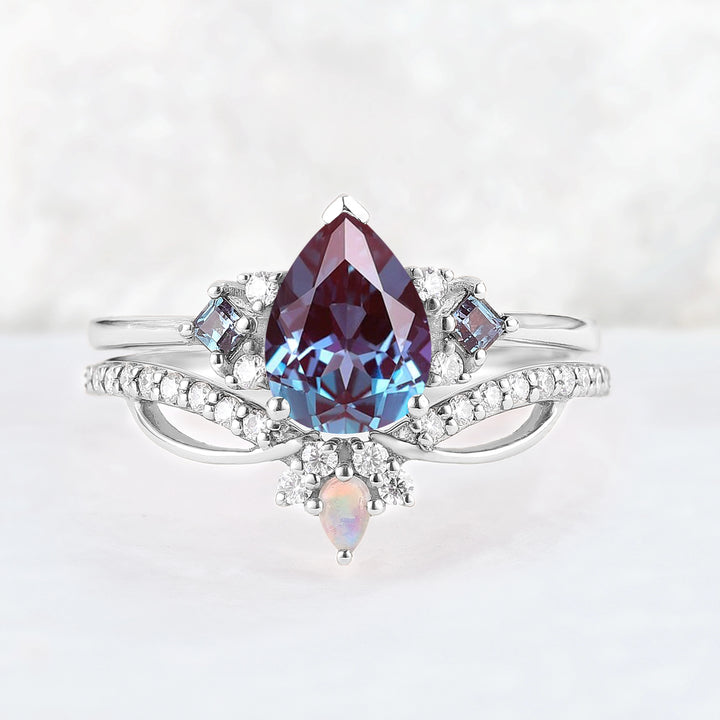 Princess Mononoke Pear Cut Alexandrite Cluster Gemstone Ring Set 2pcs