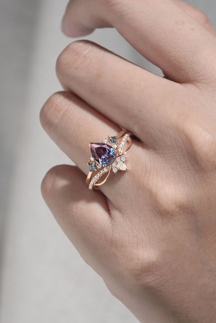 Princess Mononoke Pear Cut Alexandrite Cluster Gemstone Ring Set 2pcs