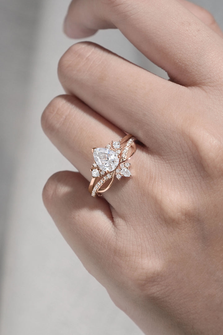 Princess Mononoke Pear Cut Moissanite Cluster Gemstone Ring Set 2pcs