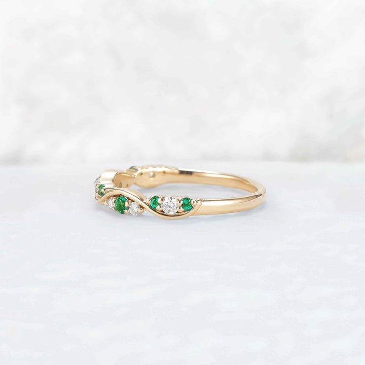 Half Eternity Round Cut Emerald and Moissanite Straight Ring