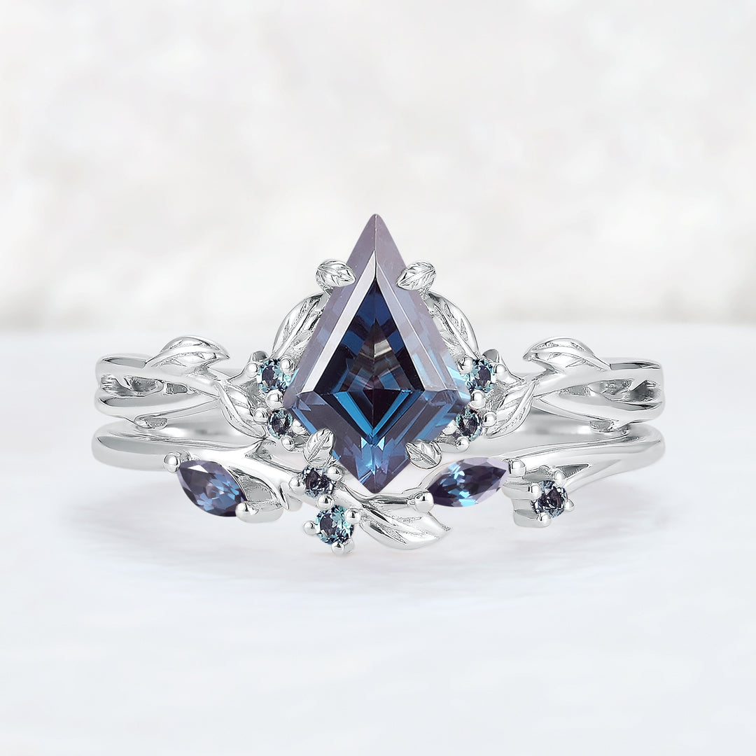 Nature Inspired Kite Cut Alexandrite Leaf Ring Set 2pcs