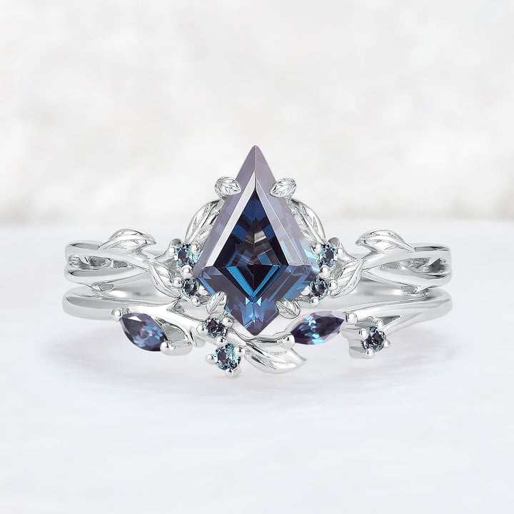 Nature Inspired Kite Cut Alexandrite Leaf Ring Set 2pcs