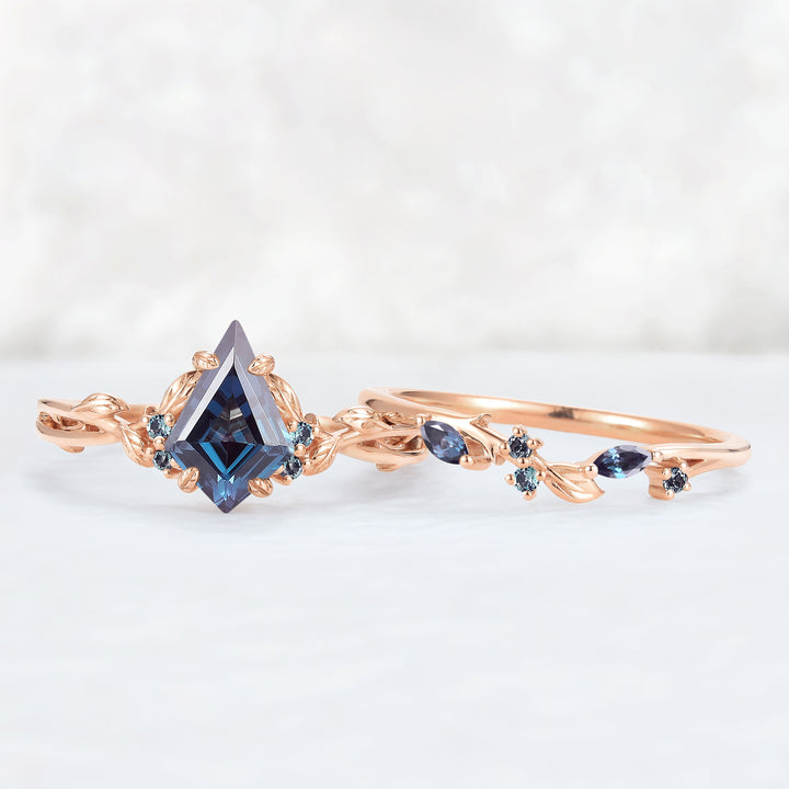 Nature Inspired Kite Cut Alexandrite Leaf Ring Set 2pcs