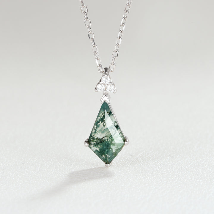 Simple Kite Cut Moss Agate Moissanite Pendant