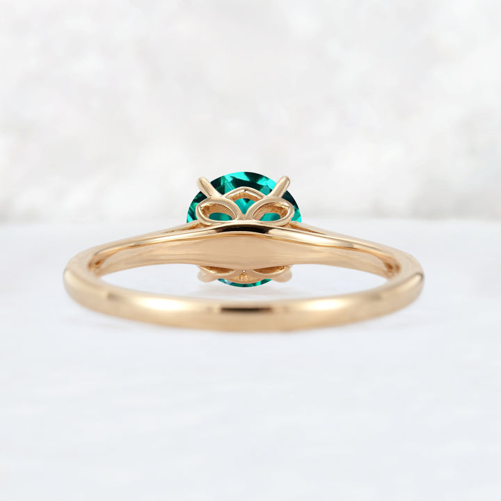 Timeless Round Cut Emerald Half Enternity Engagement Ring-4