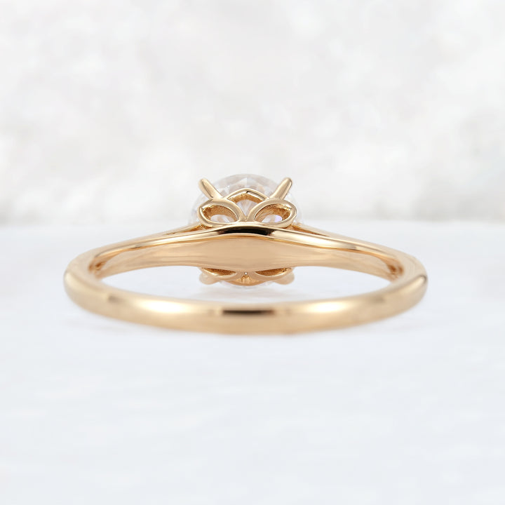 Timeless Round Cut Moisssanite Half Enternity Engagement Ring-4