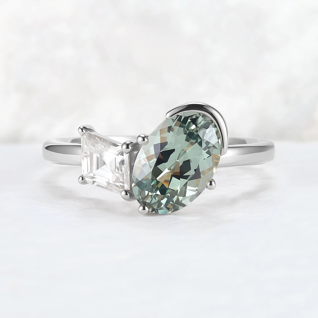 Toi Et Moi Two Stone Oval Sapphirer & Kite Moissanite Rings