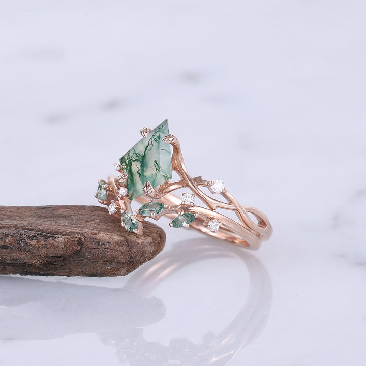 Unique Kite Cut Moss Agate Leaf and Vine Engagement Ring Set 2pcs