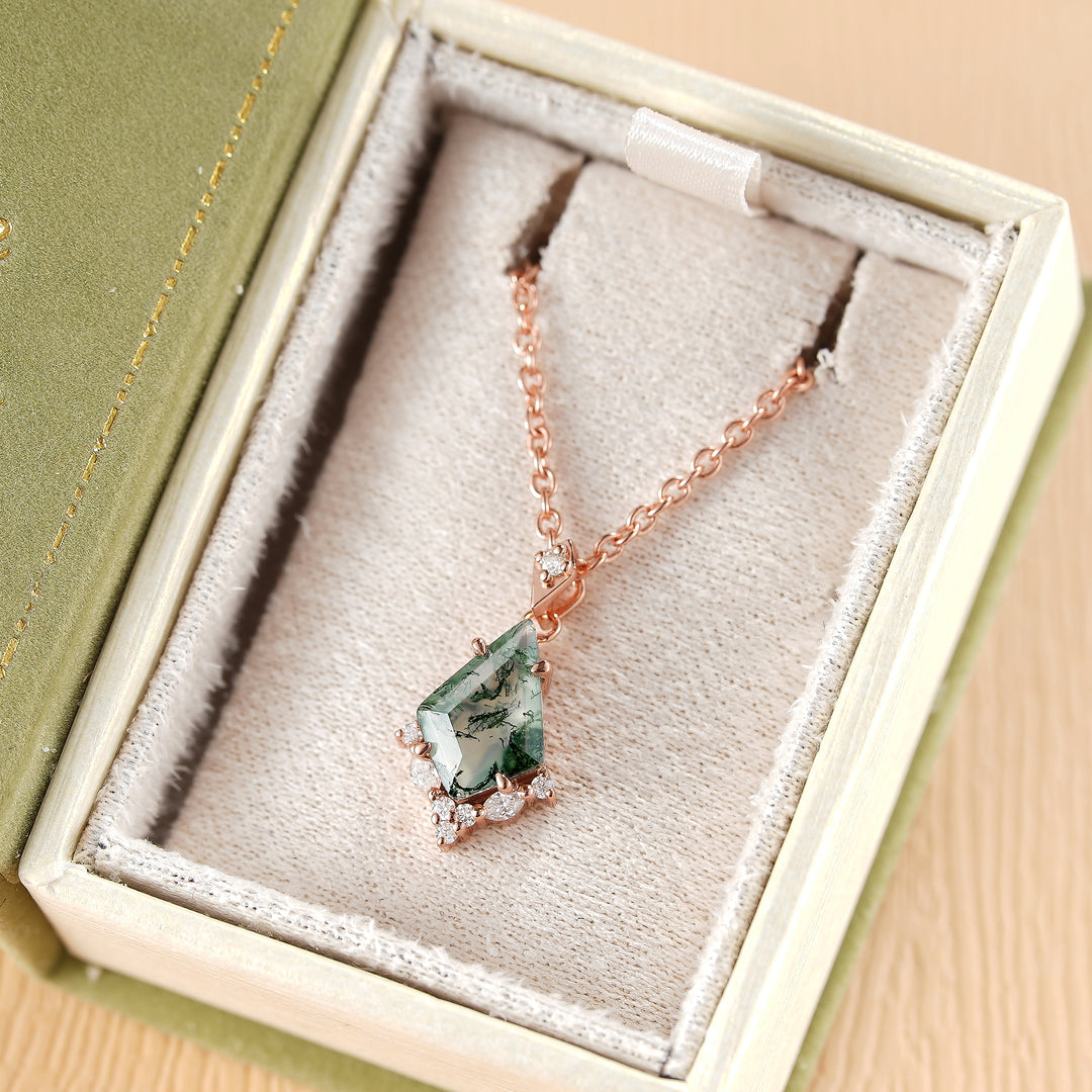 Unique Kite Cut Moss Agate Moissanite Necklace