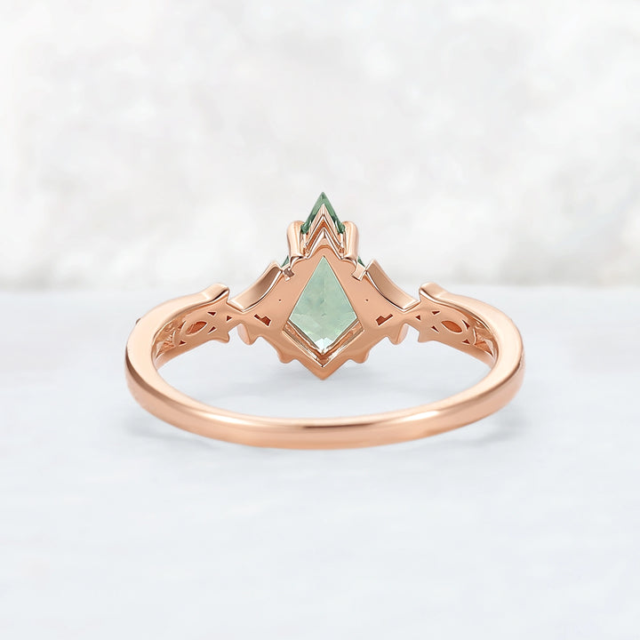 Unique Cluster Kite-Cut Green Sapphire Ring with Vine Band Design