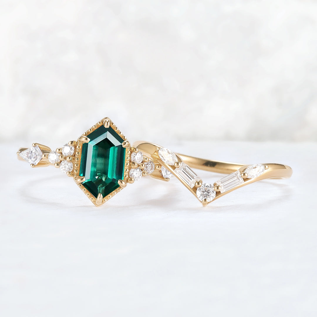 Unique Hexagon Cut Emerald Gemstone Ring Set 2pcs