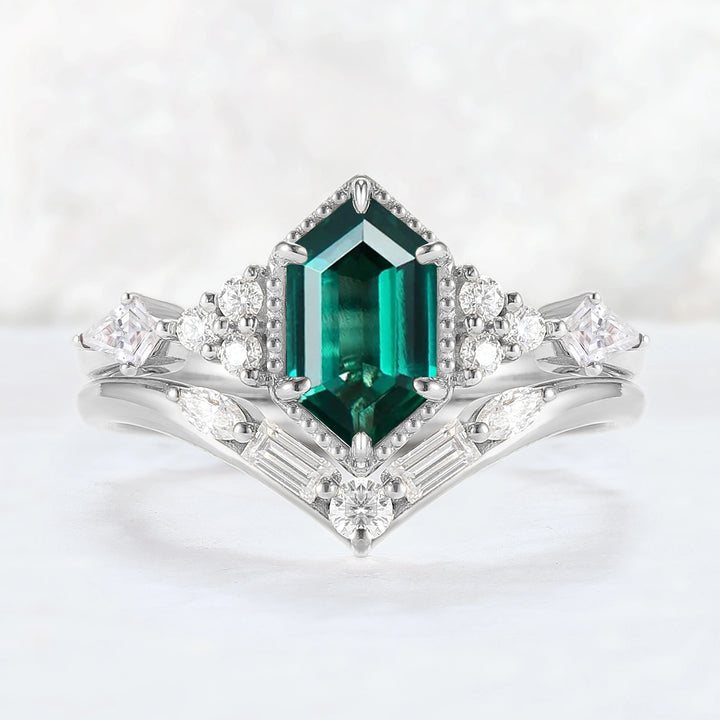 Unique Hexagon Cut Emerald Gemstone Ring Set 2pcs
