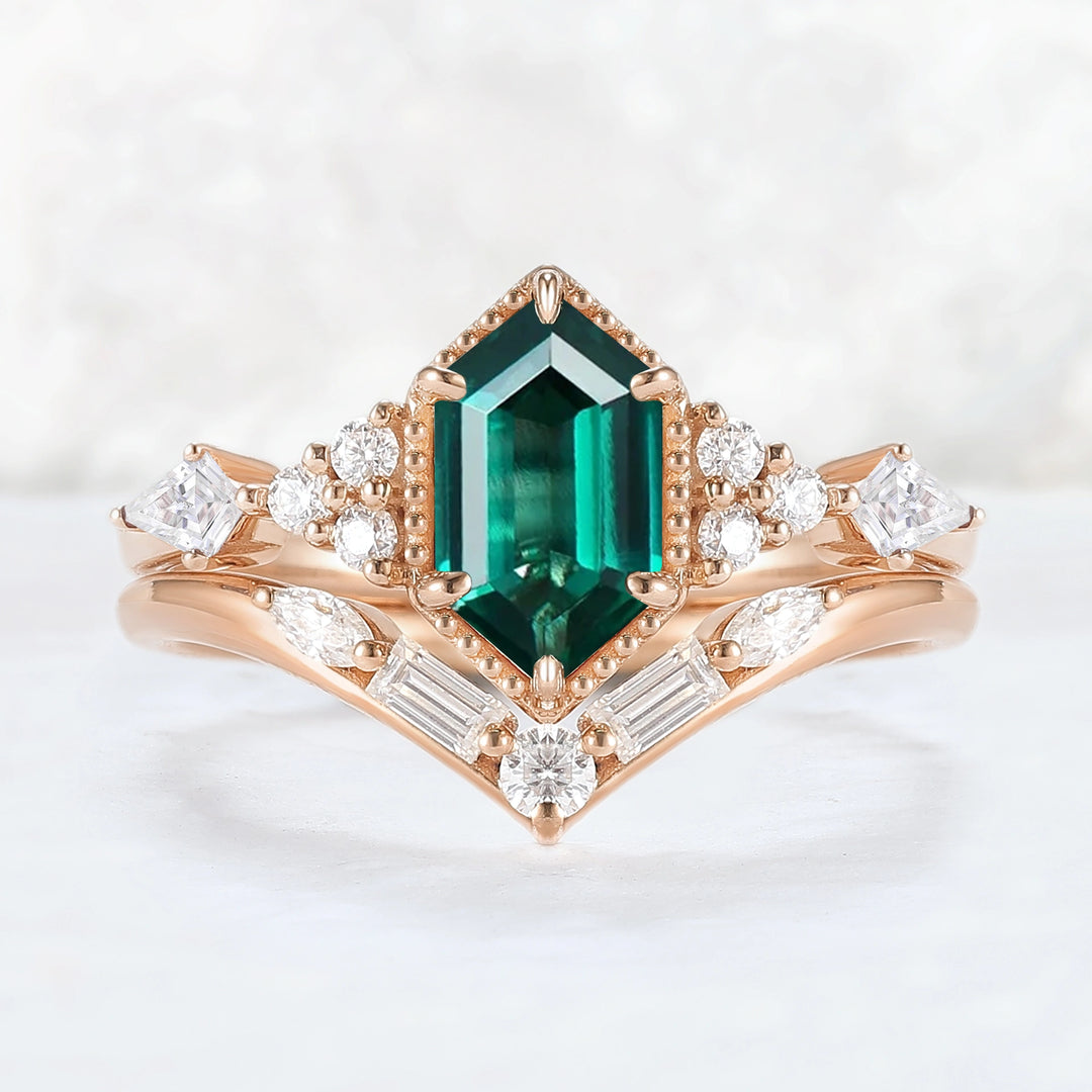 Unique Hexagon Cut Emerald Gemstone Ring Set 2pcs