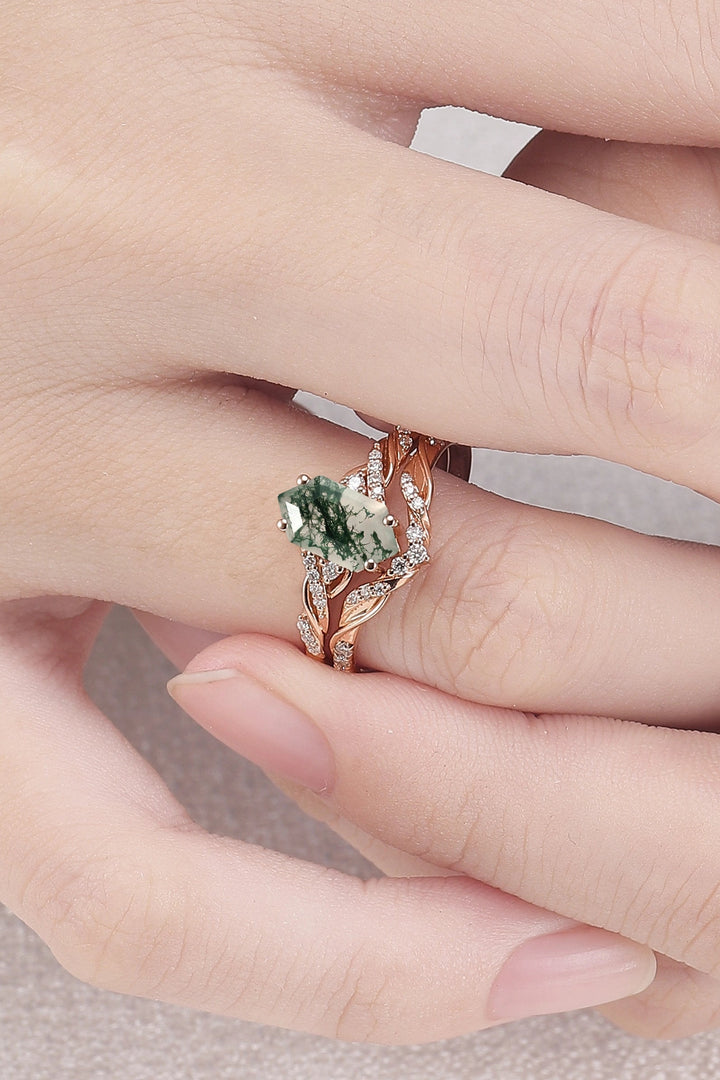 Unique_Hexagon_Cut_Moss_Agate_Twist_Ring_Set_2pcs_1