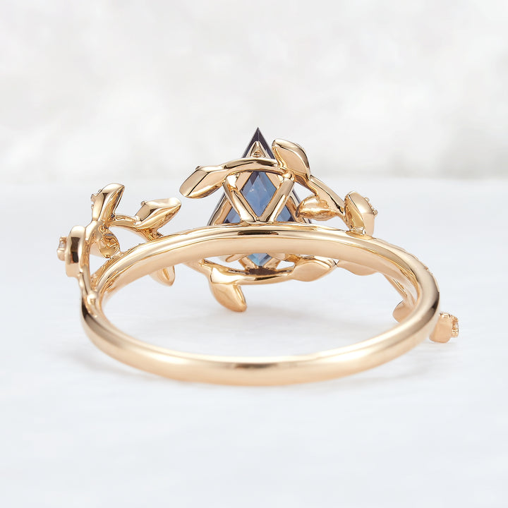Unique Kite Cut Alexandrite Leaf and Vine Engagement Ring Set 2pcs