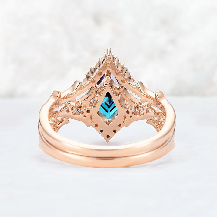 Unique Kite Cut Alexandrite Twig Gemstone Ring Set 2pcs