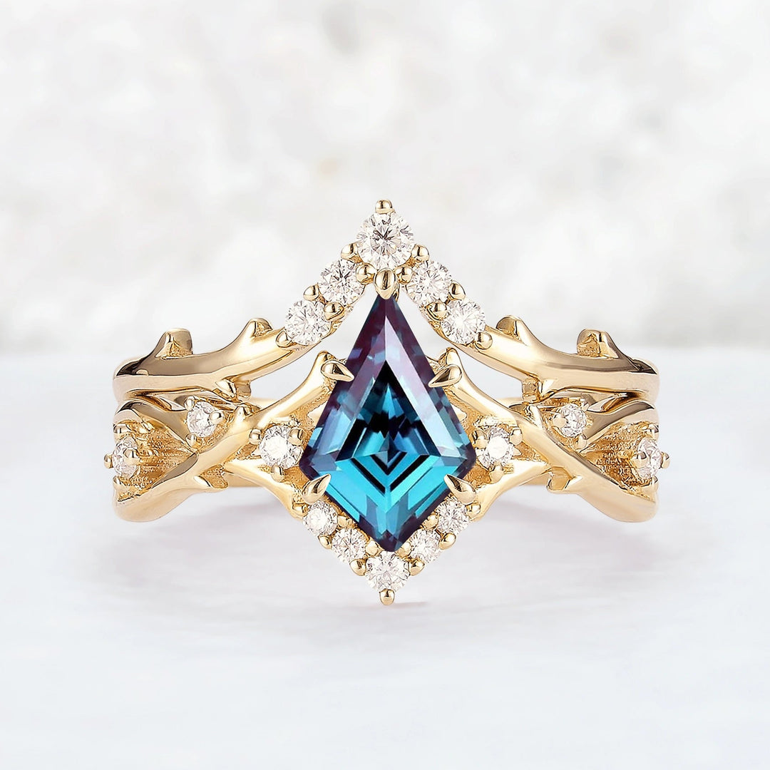 Unique Kite Cut Alexandrite Twig Gemstone Ring Set 2pcs