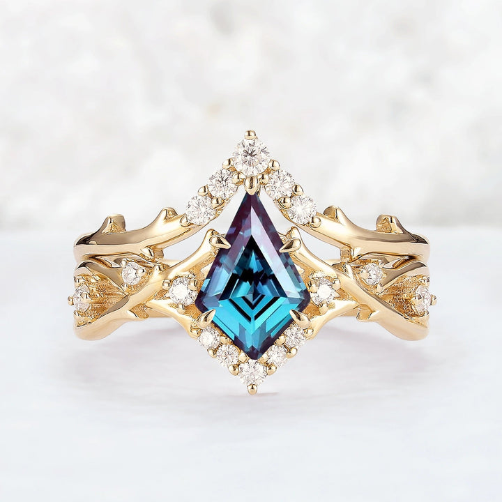 Unique Kite Cut Alexandrite Twig Gemstone Ring Set 2pcs