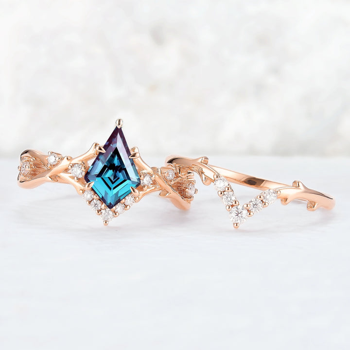 Unique Kite Cut Alexandrite Twig Gemstone Ring Set 2pcs