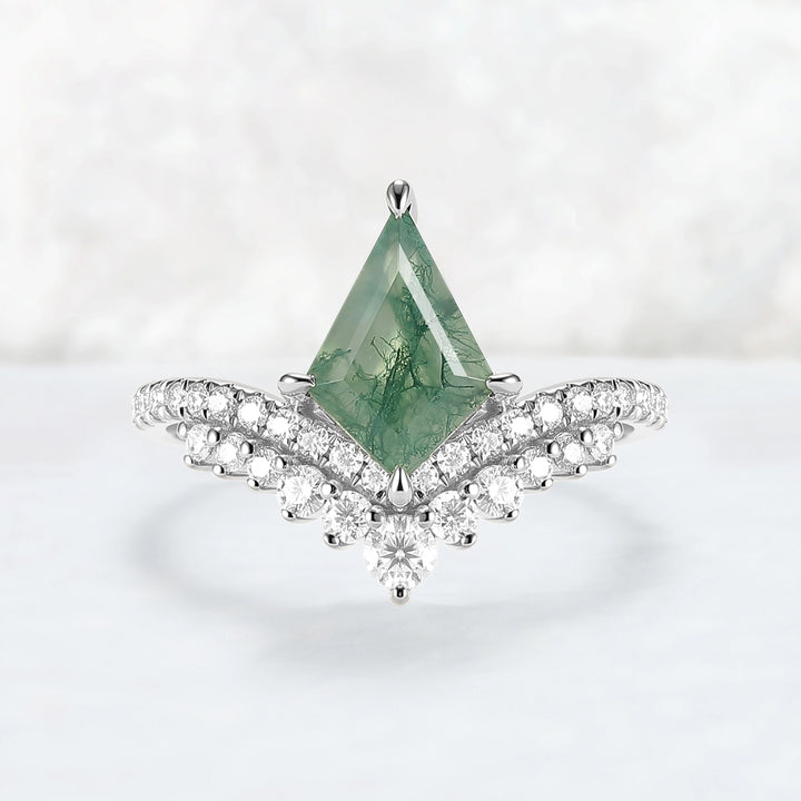 Unique Kite Cut Moss Agate Art Decor Gemstone Ring