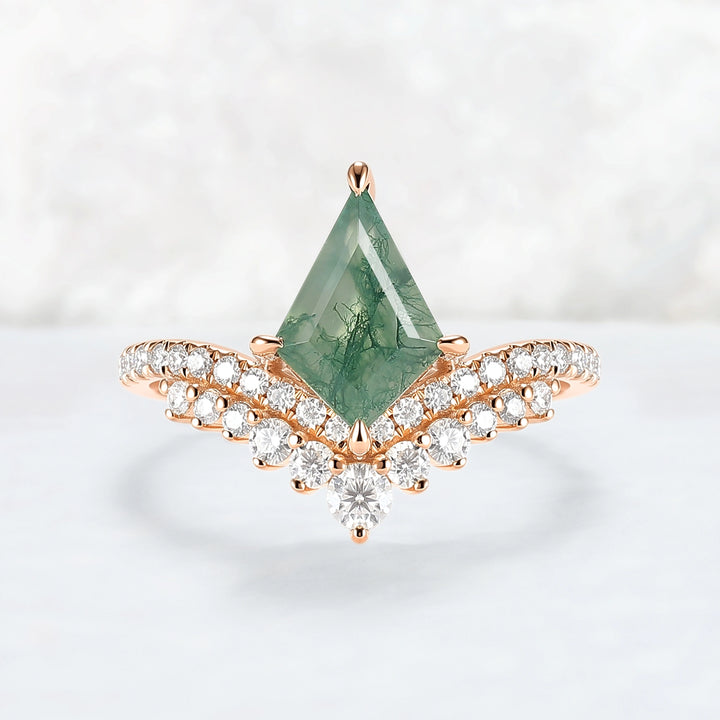 Unique Kite Cut Moss Agate Art Decor Gemstone Ring