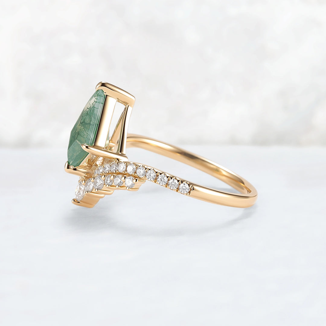 Unique Kite Cut Moss Agate Art Decor Gemstone Ring