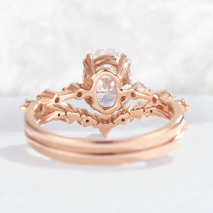 Unique Oval Cut Moissanite Pearl Captivating Gemstone Ring Set 2pcs