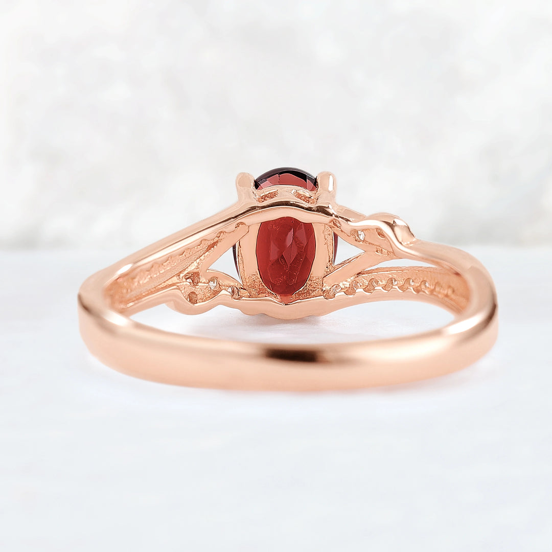 Unique Oval Shaped Garnet Vine Gemstone Ring
