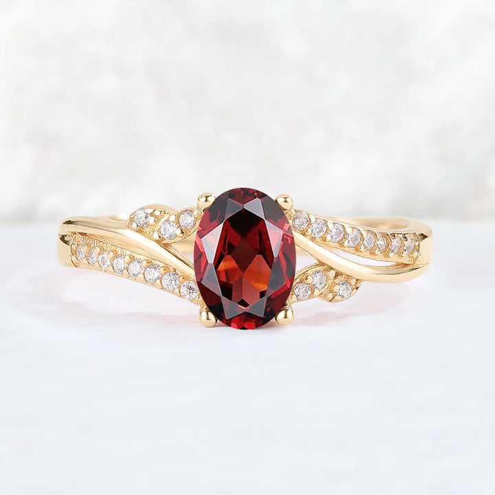 Unique Oval Shaped Garnet Vine Gemstone Ring