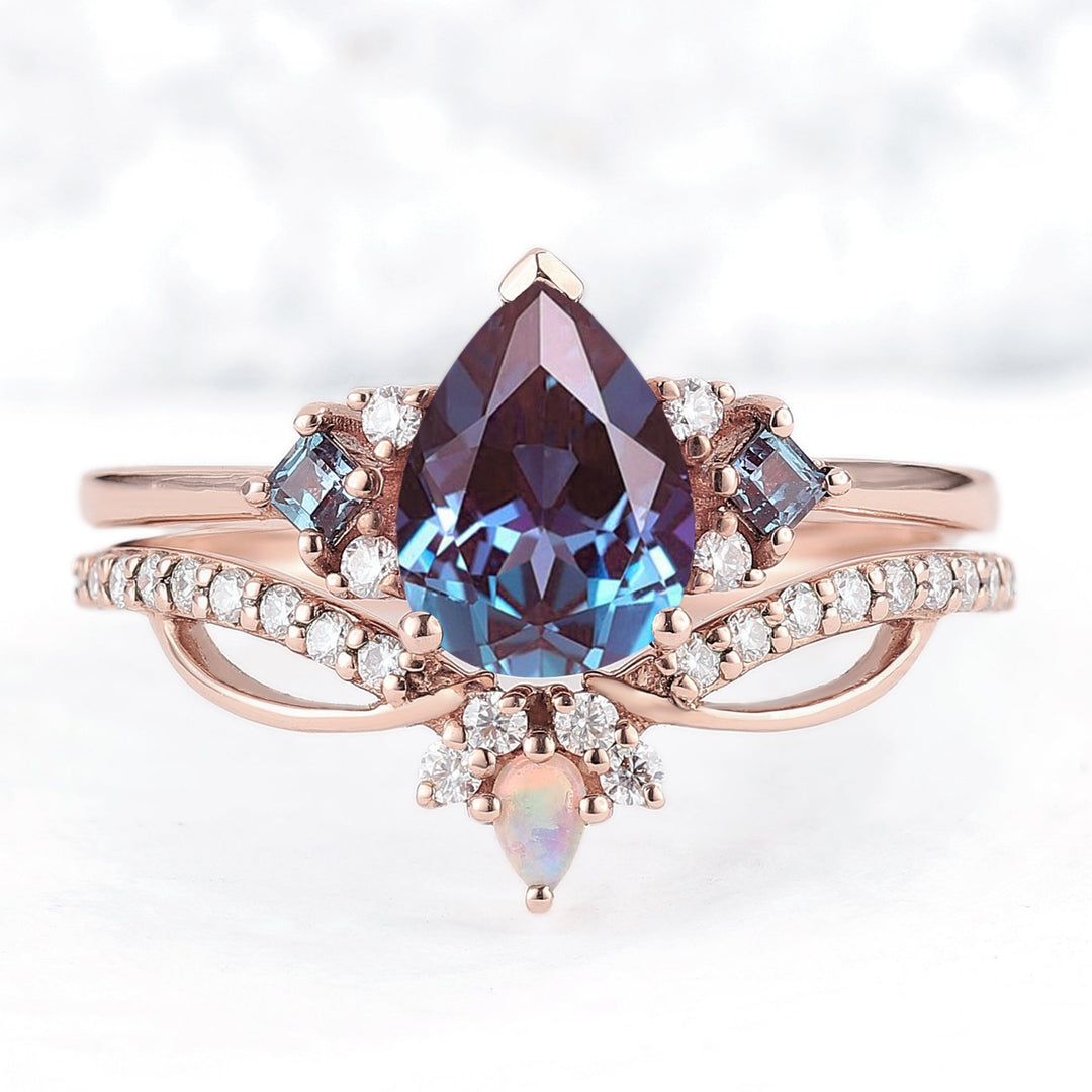 Unique_Pear_Cut_Alexandrite_Cluster_Engagement_Ring_Set_2pcs