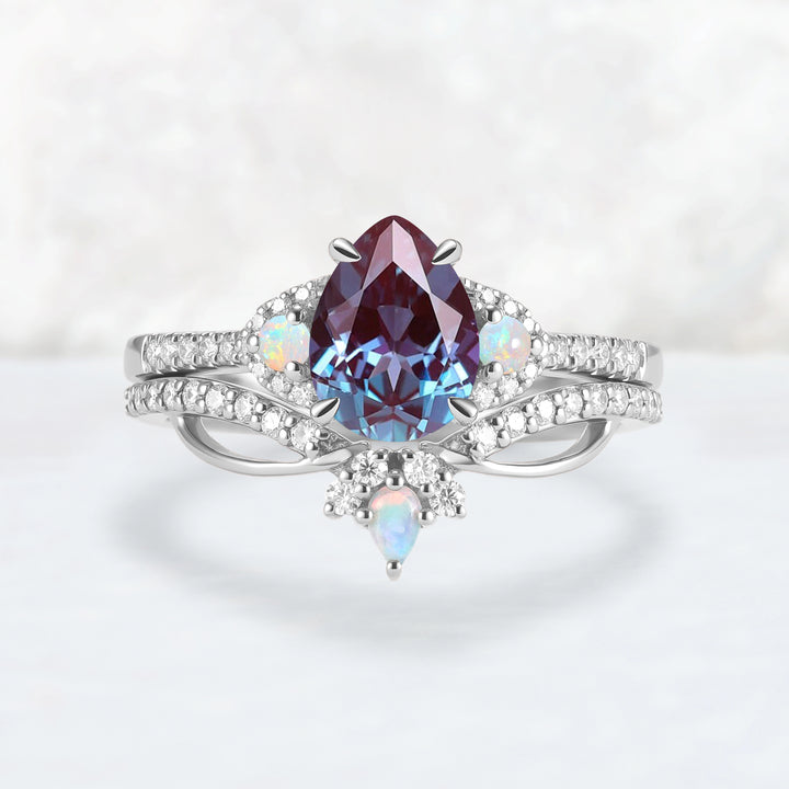 Unique Pear Cut Alexandrite Vine Gemstone Ring Set 2pcs