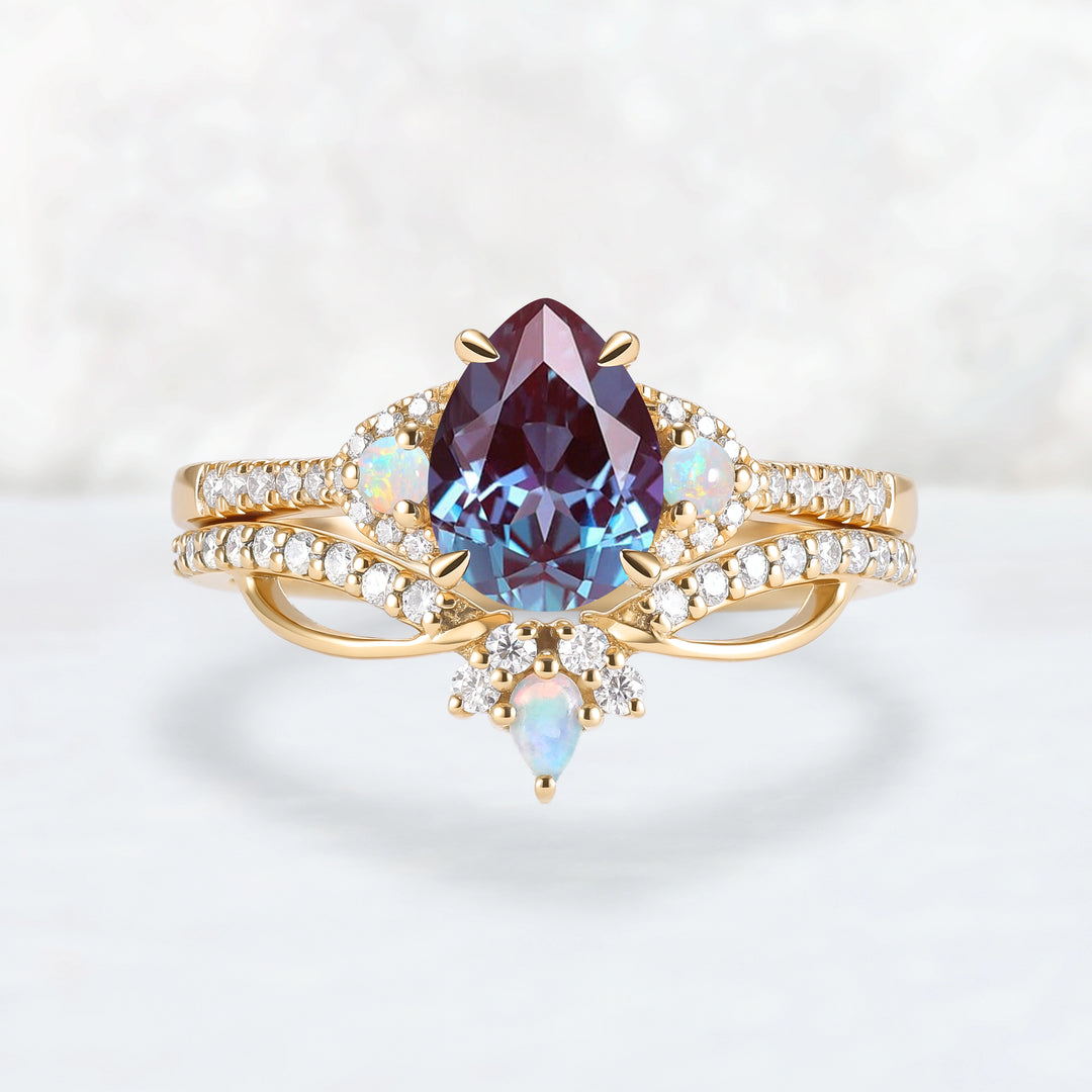 Unique Pear Cut Alexandrite Vine Gemstone Ring Set 2pcs