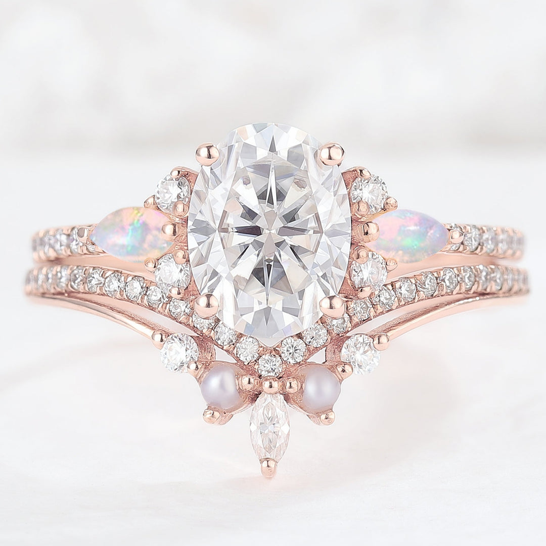 Unique_Pear_Cut_Moissanite_Five_Stone_Engagement_Ring_2pcs_1