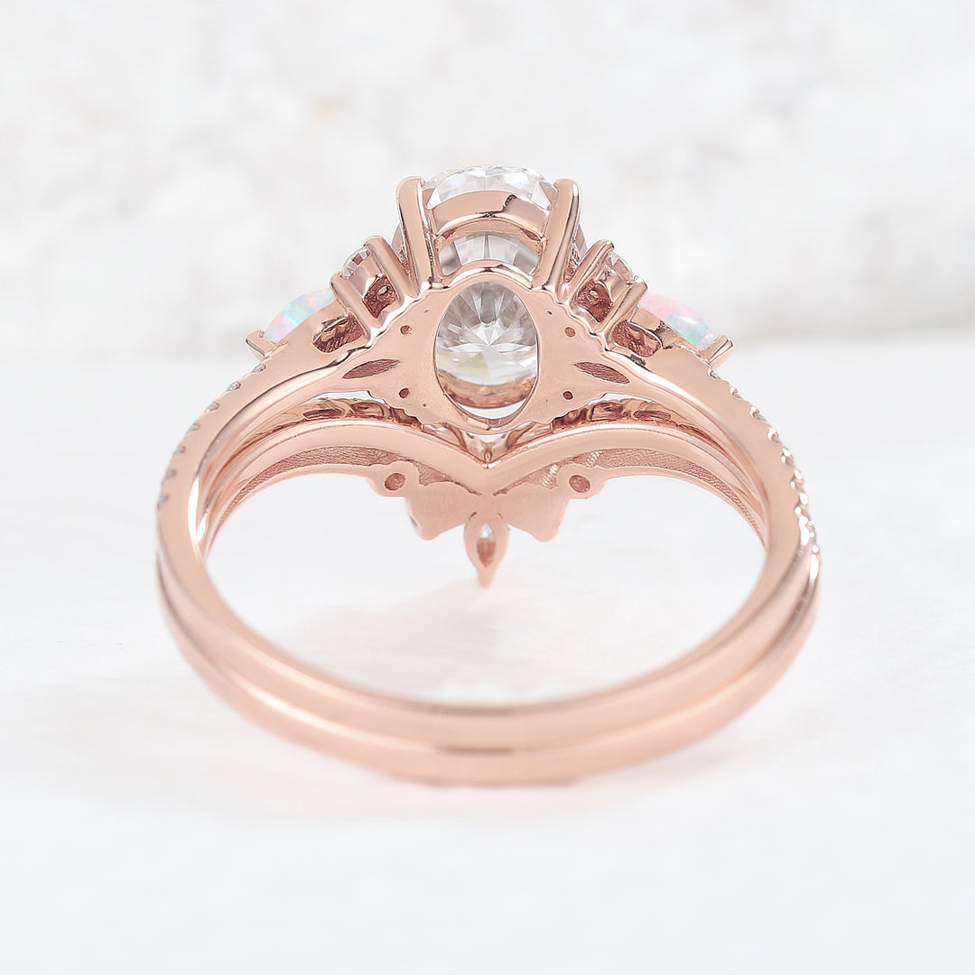 Unique_Pear_Cut_Moissanite_Five_Stone_Engagement_Ring_2pcs_5