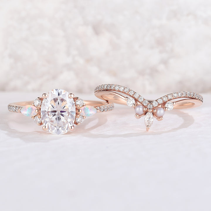 Unique_Pear_Cut_Moissanite_Five_Stone_Engagement_Ring_2pcs_5