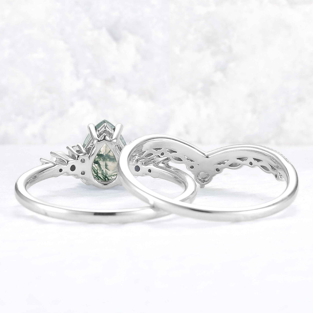Unique Pear Shaped Moss Agate Cluster Ring Set