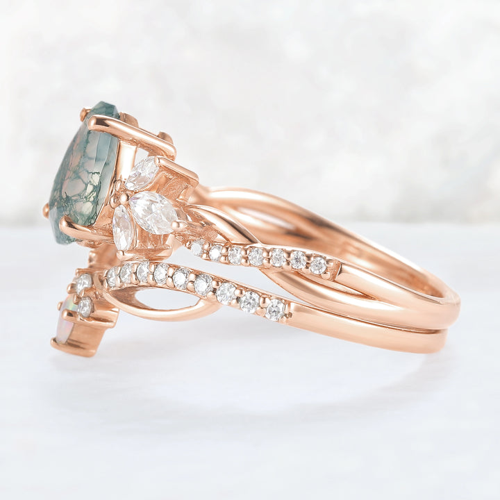 Unique Pear Shaped Moss Agate Vine Art Decor Ring Set
