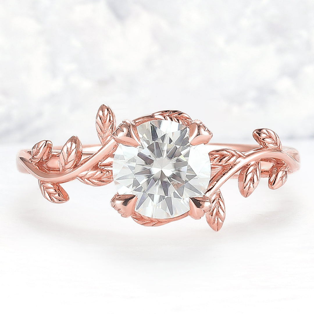 Unique Round Shaped Moissanite Leaf Ring