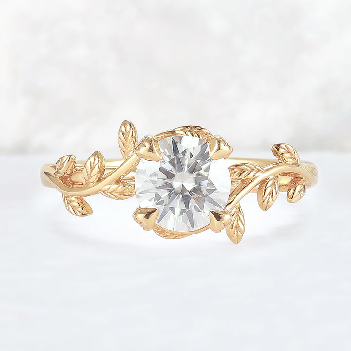 Unique Round Shaped Moissanite Leaf Ring