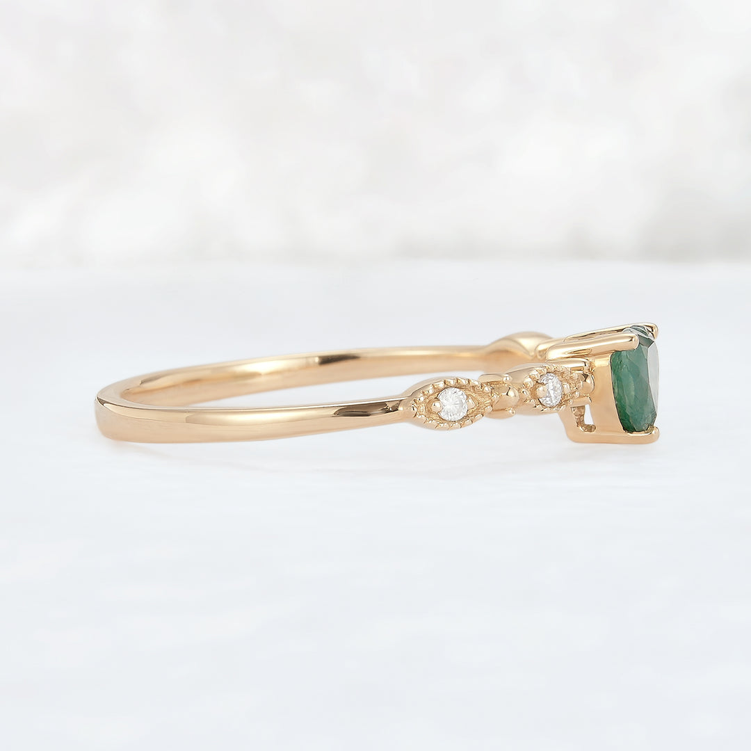 Vintage Heart Shaped Cut Moss Agate and Moissanite Engagement Ring - Iver Jewelry
